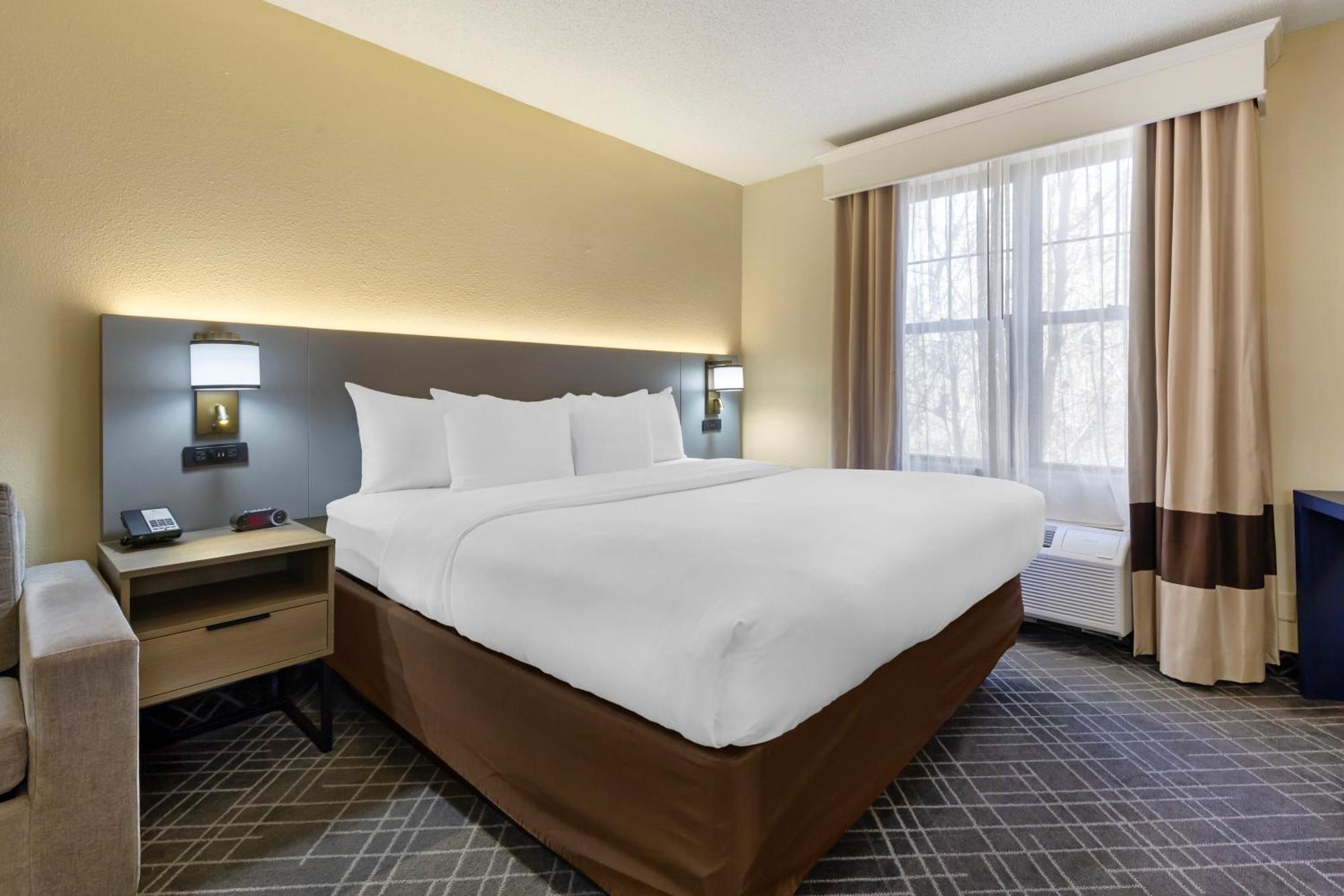 Comfort Suites Hanes Mall Winston-Salem Exteriör bild