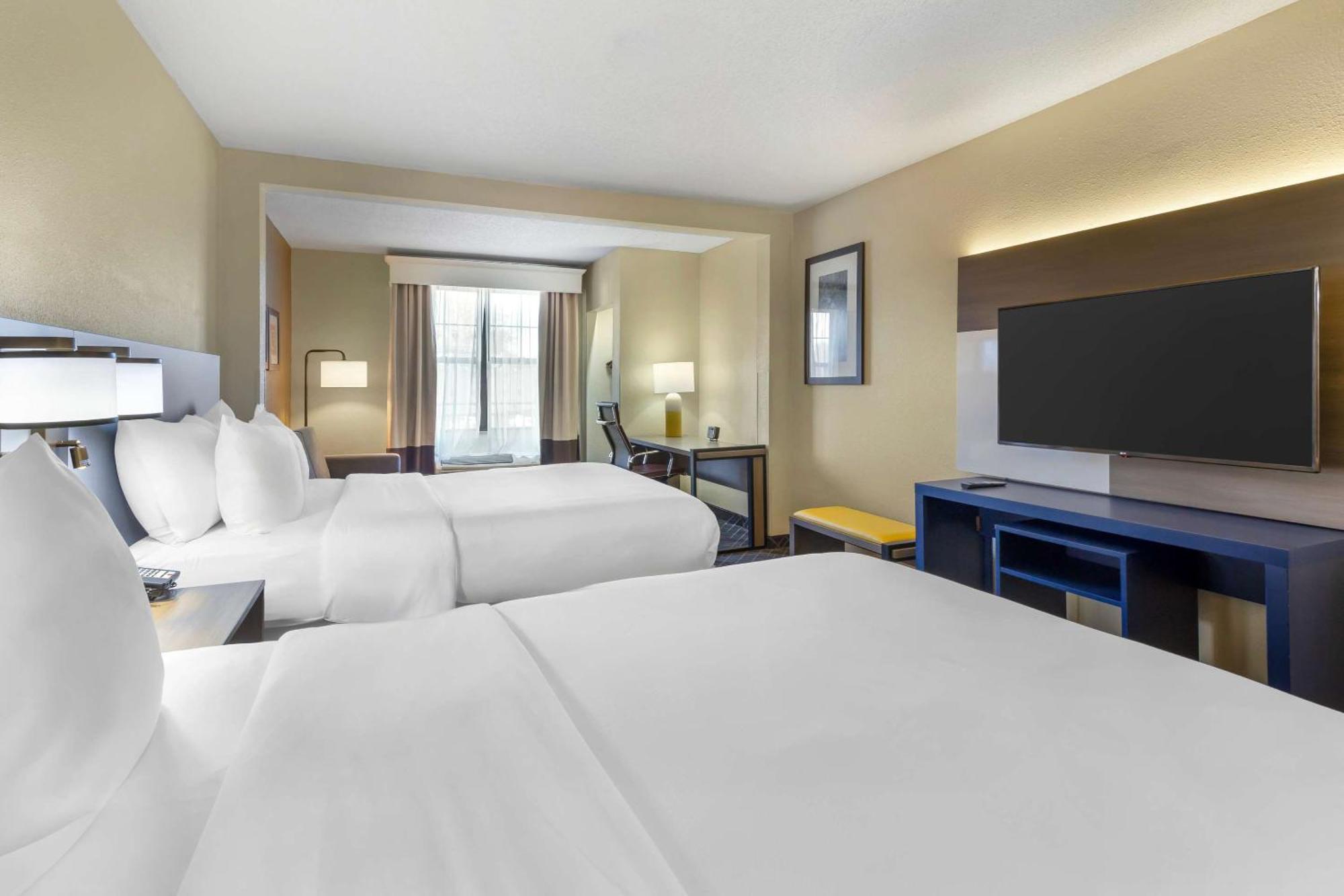 Comfort Suites Hanes Mall Winston-Salem Exteriör bild