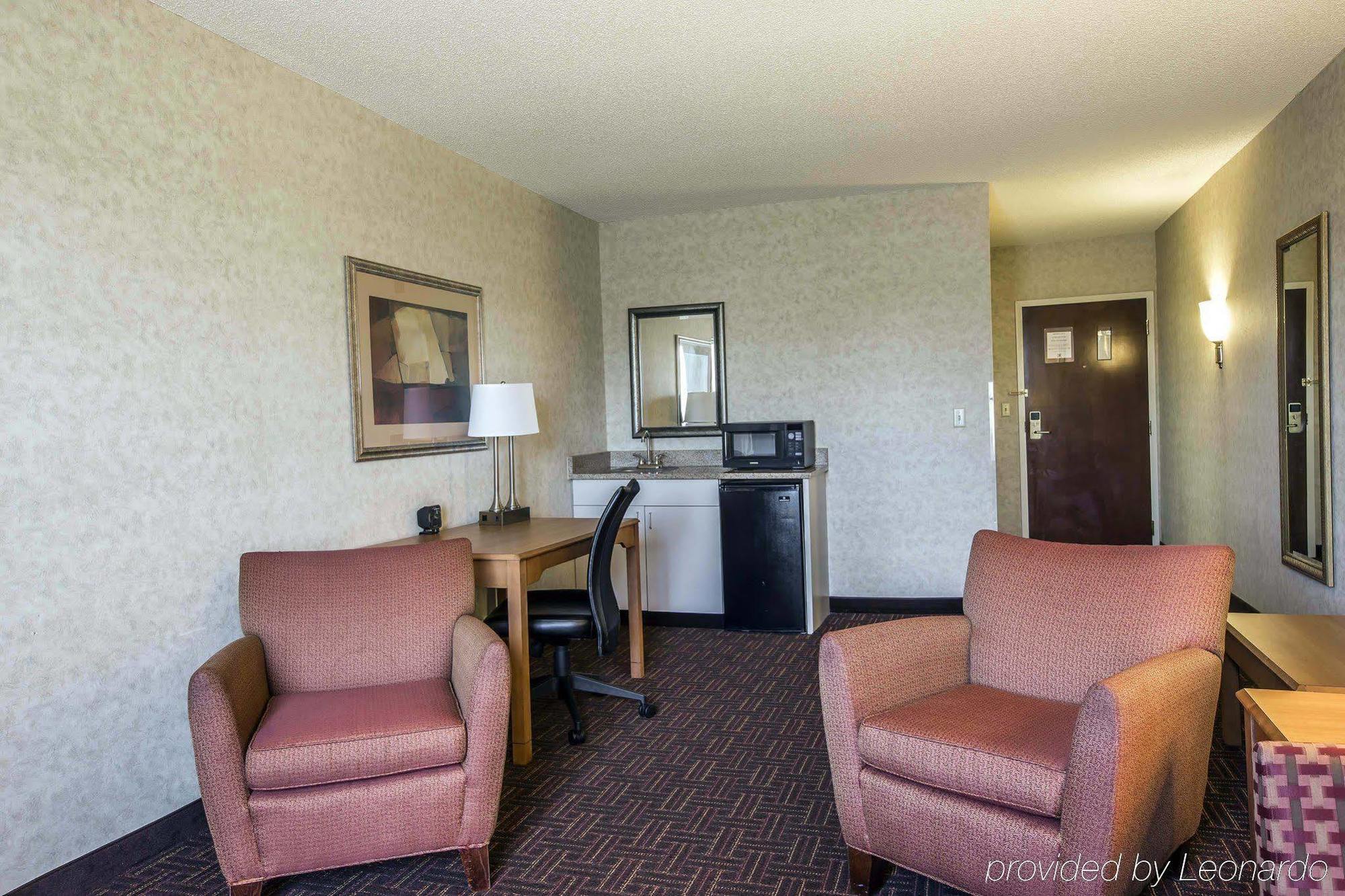 Comfort Suites Hanes Mall Winston-Salem Exteriör bild