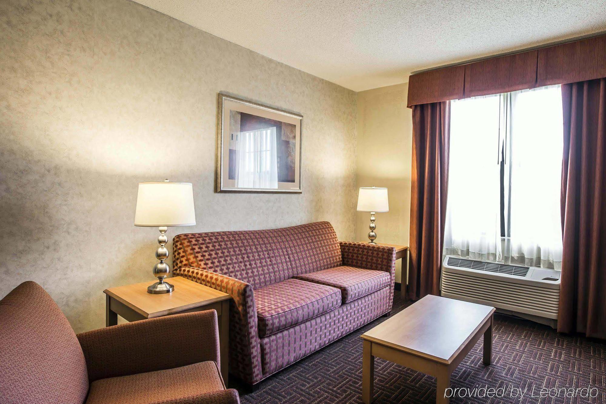 Comfort Suites Hanes Mall Winston-Salem Exteriör bild